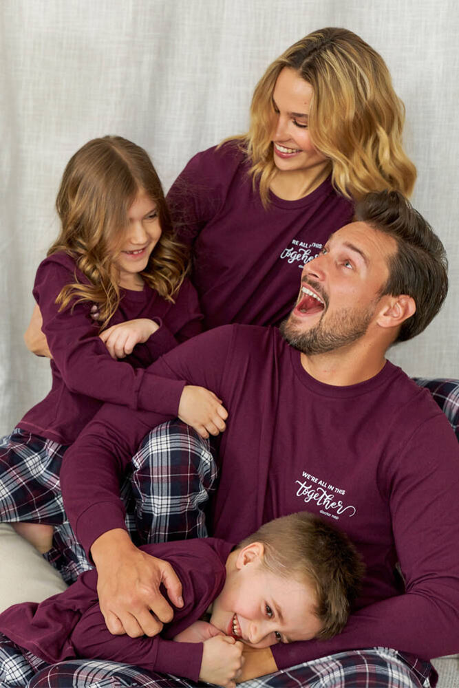 Set di pigiami per la famiglia