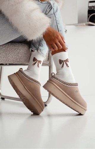 0118-014 Calzini da donna in spugna Milena ecru - cotone, con fiocco, caldi