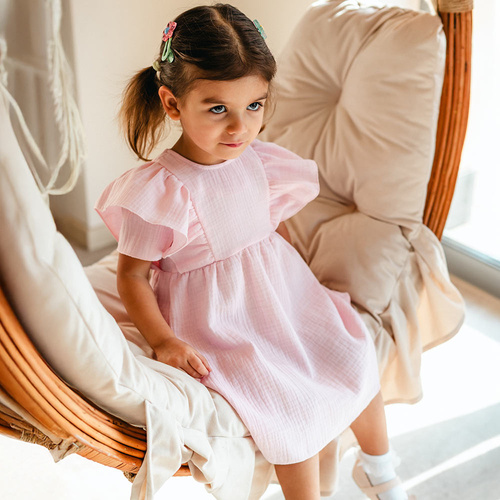 Abito per bambina in mussola rosa Cherry Eevi – leggero, elegante, 100% cotone