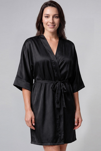 Accappatoio in raso Beja Unikat nero elegante con cintura legata