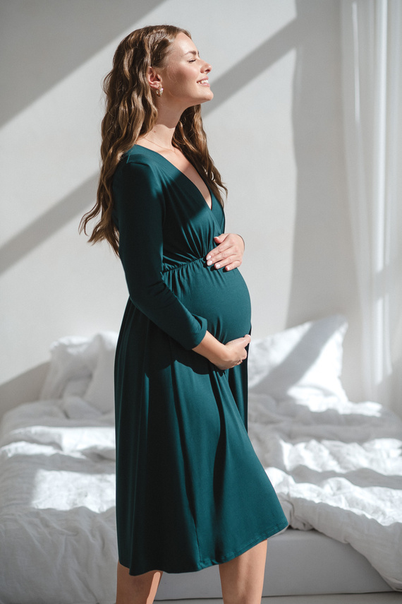 Star Light Camicia da notte in bambù per gravidanza e allattamento 7/8 Milk&Love verde bottiglia - traspirante, per l'ospedale, confortevole per l'allattamento al seno