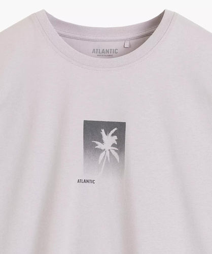 Pigiama uomo estivo in 100% cotone con morbido effetto peach. T-shirt a manica corta con scollo rotondo e pantaloncini ampi con vita regolabile e tasche. Ideale per dormire e rilassarsi a casa. Acquista online.