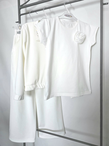 Blusa bambina Róża Bambarillo jersey con rosa in tulle elegante