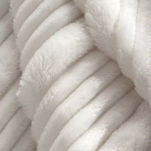 Coperta copriletto Nina 220x200 flanella 3D morbida Eurofirany 300 GSM bianco