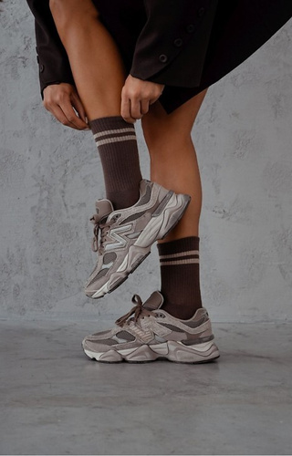 0200-184 Calze da donna Two Stripes Milena marrone - cotone, a coste