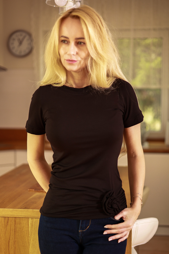 Camicetta Lily Mirale da donna in viscosa - manica corta, rosa decorativa - nero