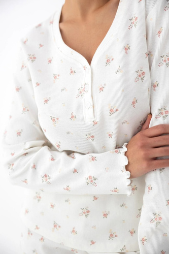 Pigiama donna Sensis Vida ecru in cotone con fiori, manica lunga e pantaloni