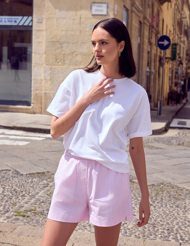 Pigiama donna Liora bianco rosa in cotone e lino con pantaloncini  Breve descrizione