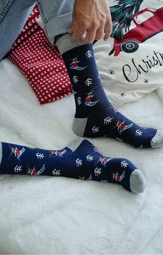 1290-031 Calze natalizie da uomo Milena blu navy 03 - Renna sugli sci, cotone