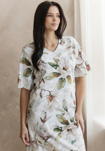 Camicia da notte Afrodyta 3566 Taro – cotone, magnolia, stampa botanica