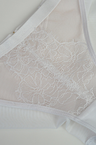 Mediolano Pure 19260 slip brasiliano bianchi in pizzo da donna eleganti