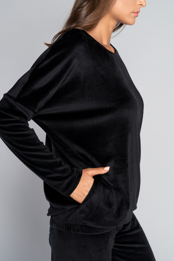 Set lungo da donna Juga. manica, lunghezza. pantaloni cammello della moda italiana