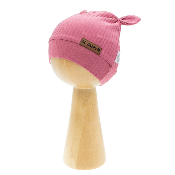 216054 Berretto Lala Nicol - cotone a coste con elastan, orecchie e patch Be happy