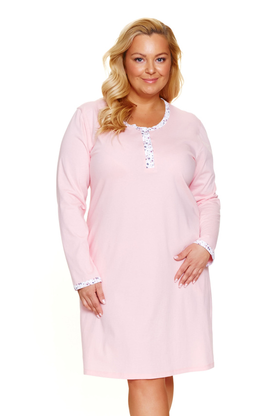 7323 Doctor Nap - Camicia da notte in cotone a manica lunga | Taglia forte, 100% cotone, produzione polacca - Rosa dolce