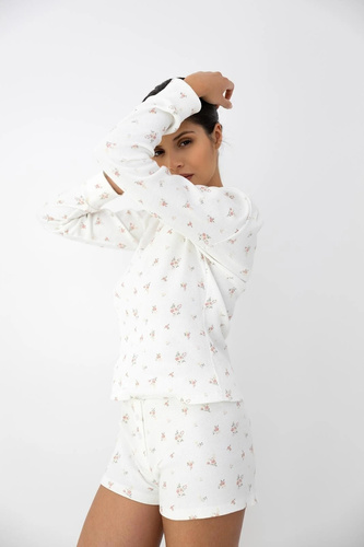 Pigiama donna Sensis Mireya in cotone con fiori, manica lunga e pantaloncini ecru