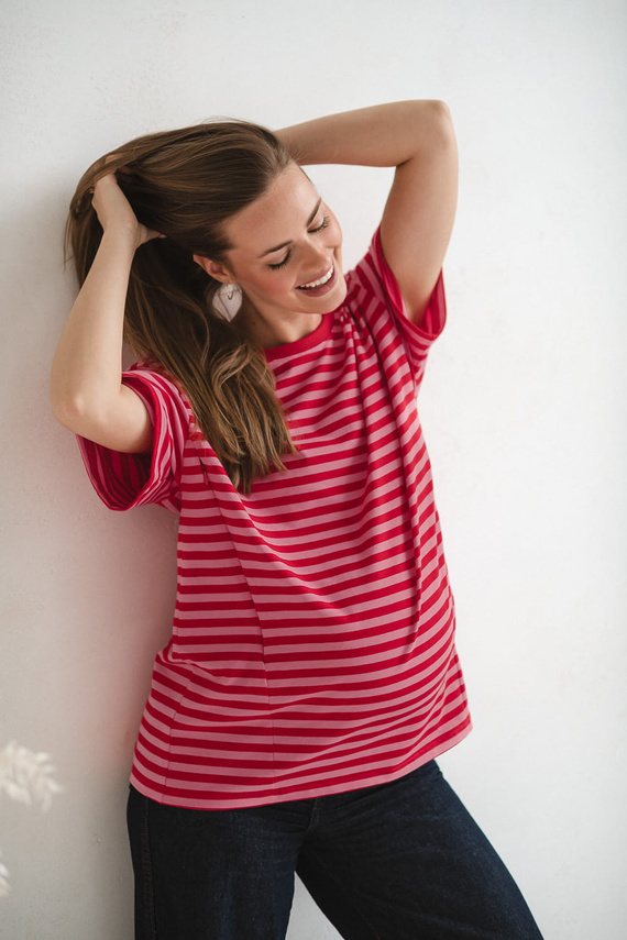 Mamahood Maglietta per la gravidanza e l'allattamento Milk&Love a righe rosse e rosa, comoda ed elegante