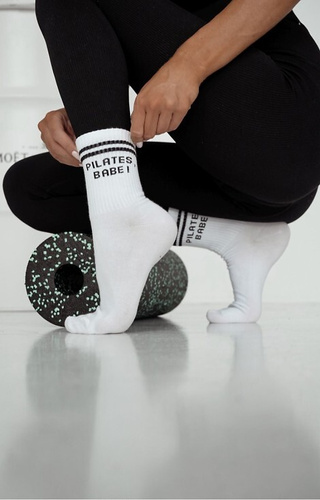 0200-189 Pilates Babe! Calze da donna Milena bianco - cotone