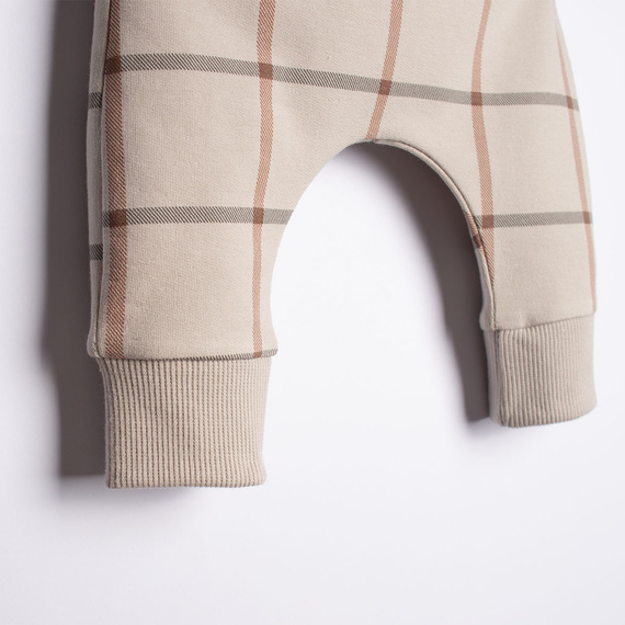 221273 Kiku Nicol pantaloni tuta beige per neonati con bottoni