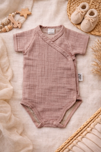 Body in mussola Just Muslin 03235KR Makoma rose- manica corta, busta, 100% cotone