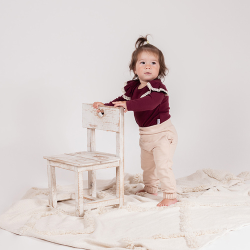 217098 Body in cotone a maniche lunghe di Alisa Nicol - bordeaux, con volant