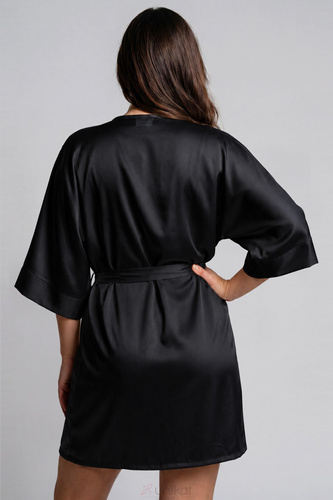 Accappatoio in raso Beja Unikat nero elegante con cintura legata