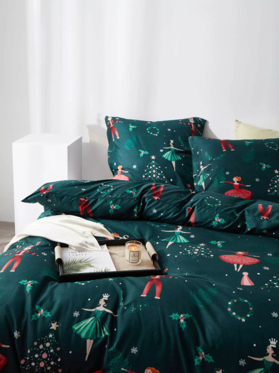 Ballet Christmas green microsatin bedding I25 Spod Igły i Nitki - morbido, liscio e resistente