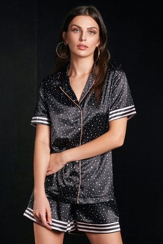 D1101 Pigiama da donna in raso Exes - camicia e pantaloncini a stelle e strisce
