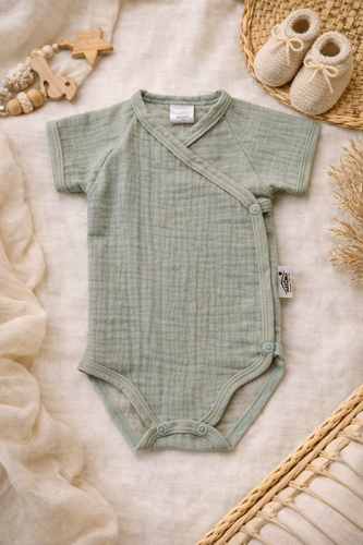 Body in mussola Just Muslin 03235KMI Makoma menta- manica corta, busta, 100% cotone