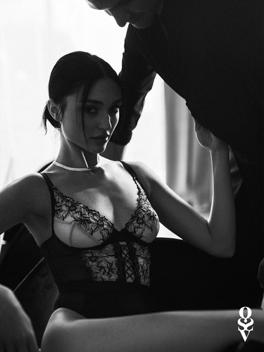 Body Obsessive Vila Blanes Teddy nero-beige con ferretto