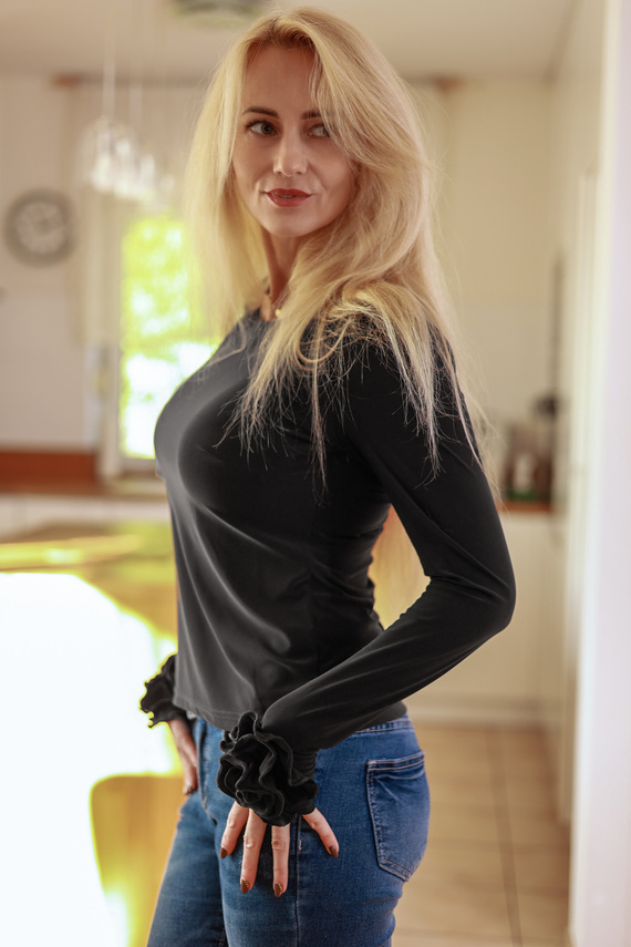 Blusa Nessy Mirale in microfibra – blusa donna con rosa decorativa