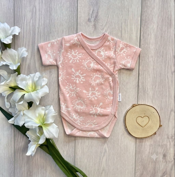 Body neonato Mamatti BK16325 rosa in cotone manica corta con cuoricini