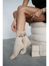 beige