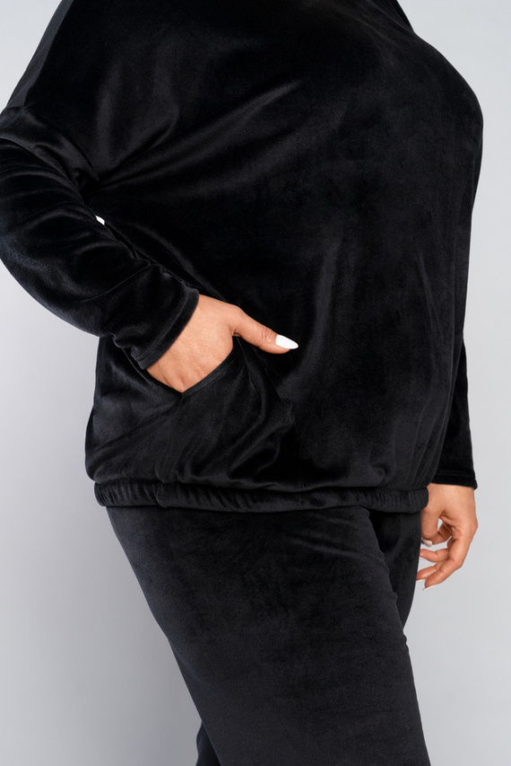 Set lungo da donna Juga. manica, lunghezza. pantaloni cammello della moda italiana