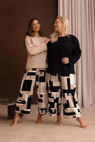 Pigiama donna Regina 4021 cotone e viscosa 7/8 comoda e ampia nero