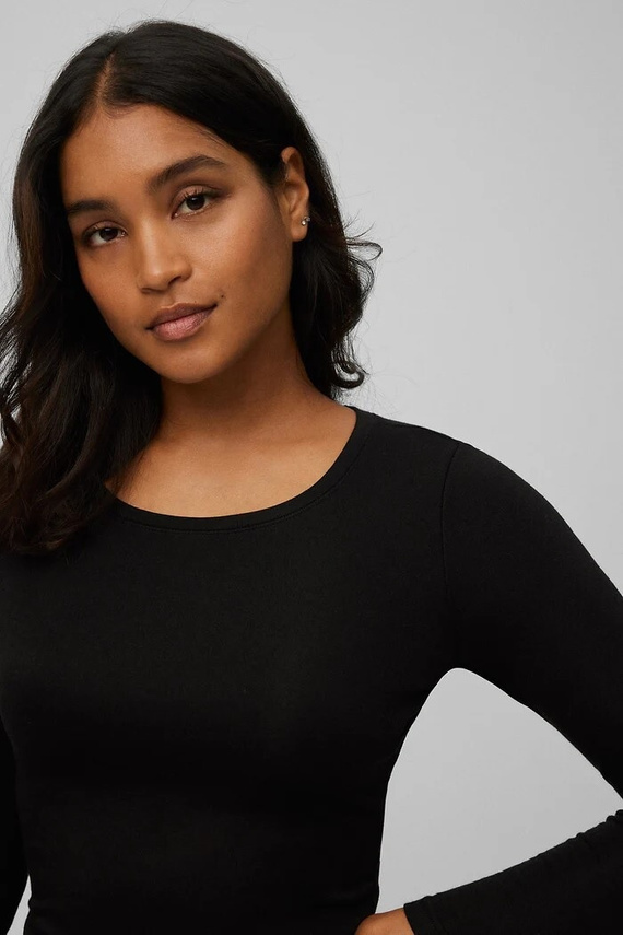 Maglietta termica da donna Ysabel Mora 70017 negro- morbida, traspirante, ipoallergenica, a maniche lunghe