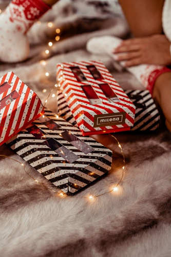 Set natalizio da donna Milena 0811.018 - cotone 3 paia di calzini in scatola