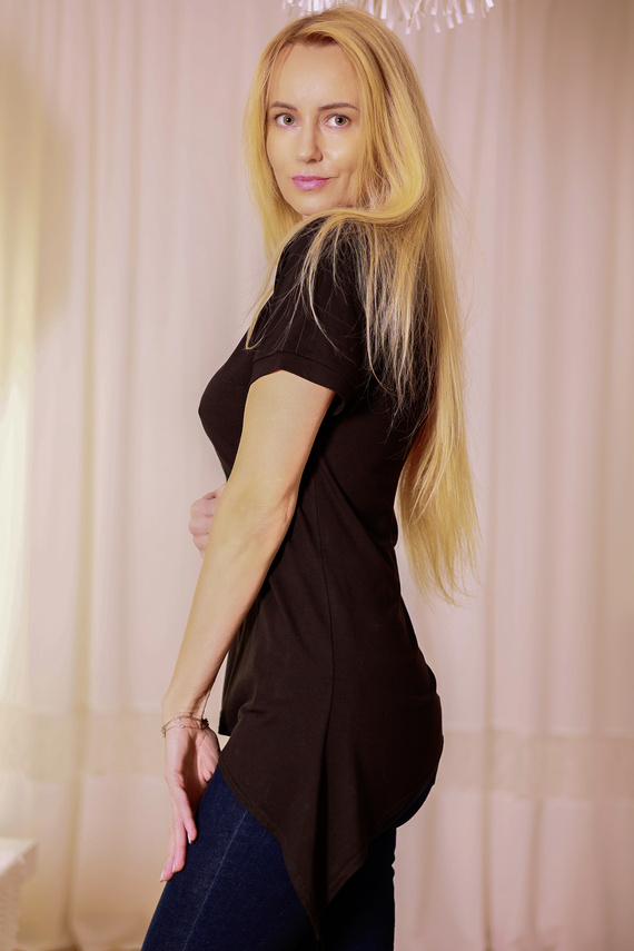 Aria Mirale - blusa in viscosa, asimmetrica, scollo a V - nero