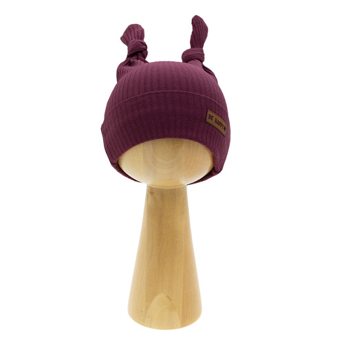 217054 Berretto in cotone Alisa Nicol - bordeaux con nodi