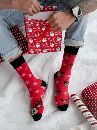 1290.039 Calzini di Natale con renna Milena - Non accoppiati, rosso