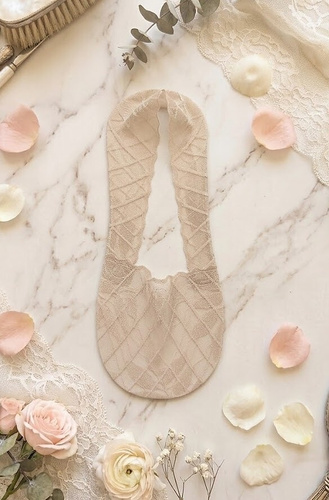 Calzini ballerina Magnetis GC-251137 champagne in pizzo con silicone ABS