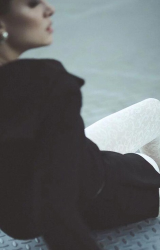 1235 Perse collant Gabriella ecru- ornamento 60 den, tecnologia 3D