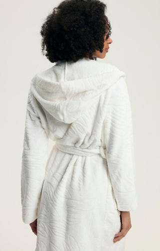 43612 Daryl Accappatoio Henderson da donna in crema - con cappuccio, motivo in rilievo