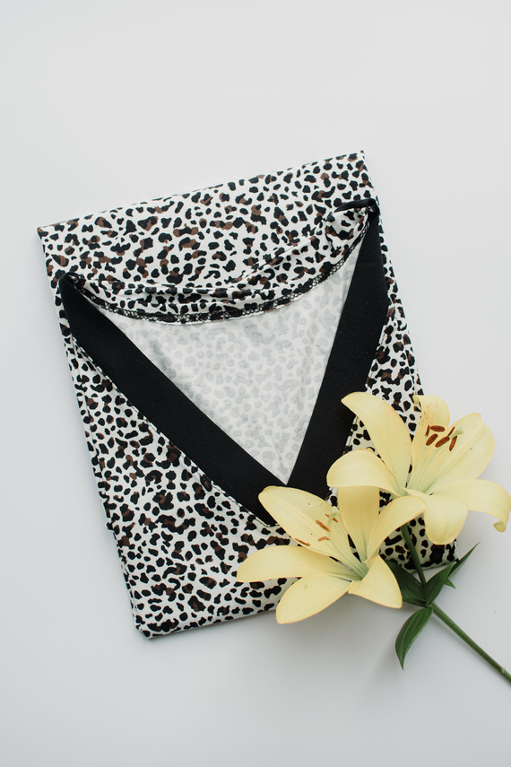 853 Kendall De Lafense - Camicia da notte in viscosa Panther - camouflage ecru