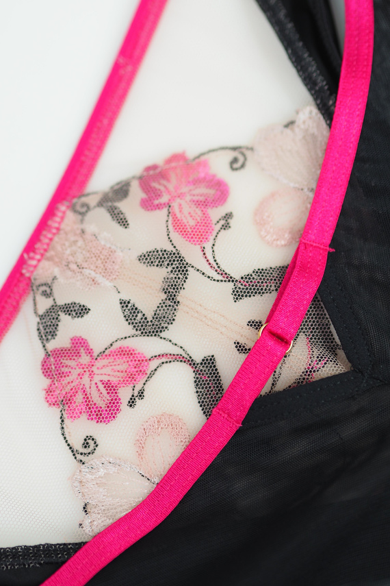 Mediolano Orchid 19259 slip brasiliano con rete e ricamo floreale