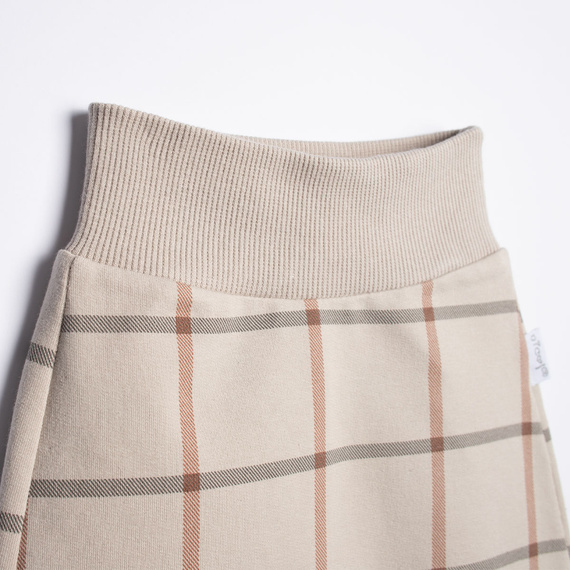 221273 Kiku Nicol pantaloni tuta beige per neonati con bottoni