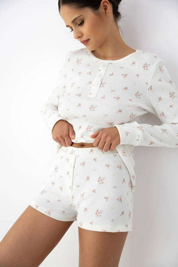 Pigiama donna Sensis Mireya in cotone con fiori, manica lunga e pantaloncini ecru