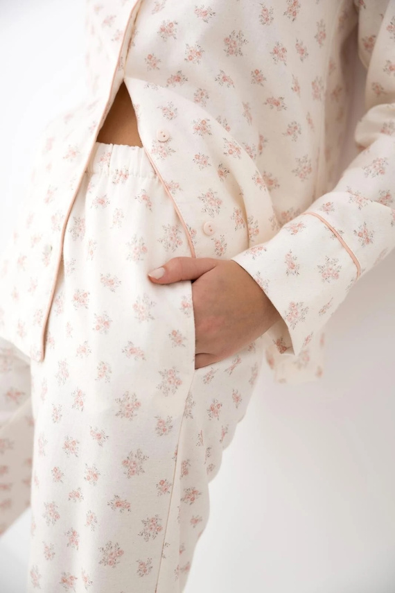 Pigiama donna Sensis Marielle ecru in viscosa e cotone, aperta, con fiori
