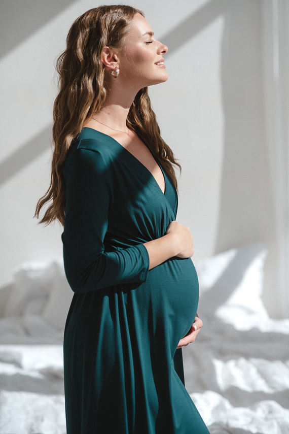 Star Light Camicia da notte in bambù per gravidanza e allattamento 7/8 Milk&Love verde bottiglia - traspirante, per l'ospedale, confortevole per l'allattamento al seno