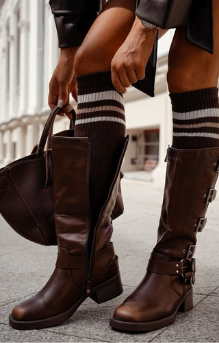 1610-001 Calzettoni da donna Milena a righe marroni, a righe, comodi ed eleganti