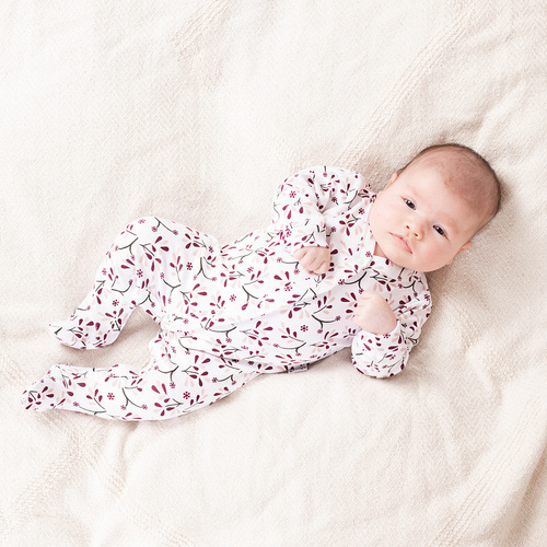 217031 Pigiama per neonati in cotone Alisa Nicol - motivo floreale